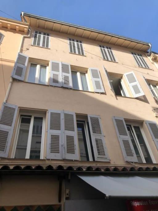 Croisette 8/10 Pers Apartment Cannes Exterior foto